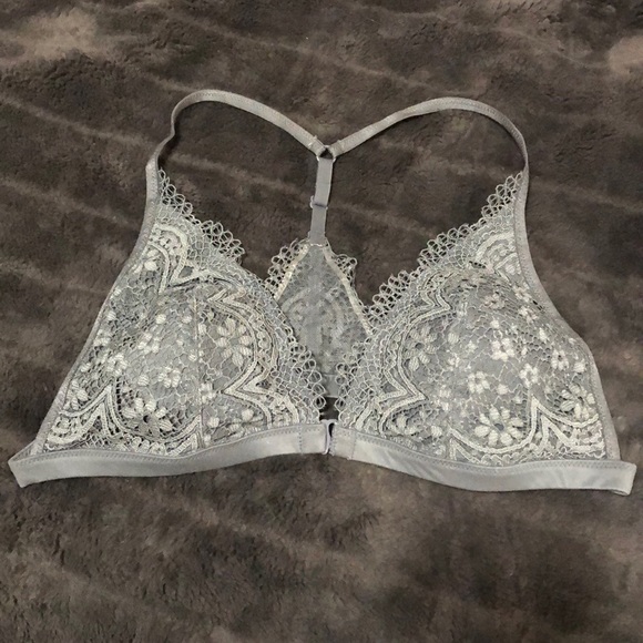 Victoria's Secret Other - Victoria’s Secret XL Light Grey Lace Bralette Victoria's Secret Other - Victoria’s Secret XL Light Grey Lace Bralette